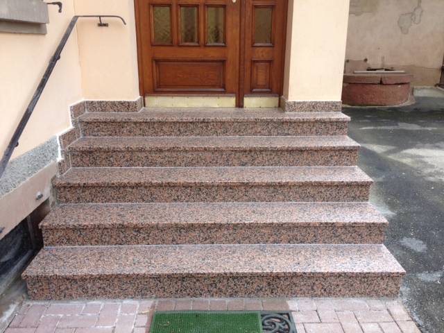 Escalier et dallage granit &#8211; Extérieur Brumath