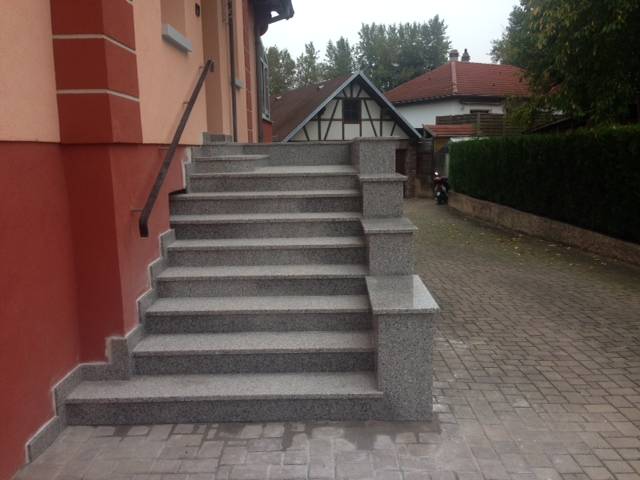 Escalier et dallage granit &#8211; Extérieur Schiltigheim 1